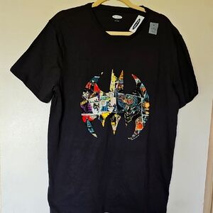 OLD NAVY. New With Tags. Batman Graphic Black T-Shirt. Size Large.